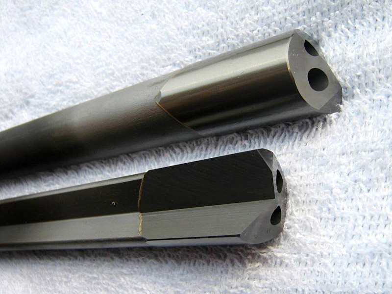 有沒有8.9的深孔鉆刀具？